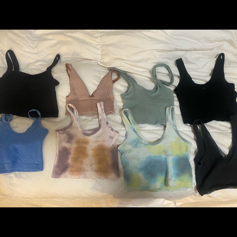 UO out from under seamless tank bundle